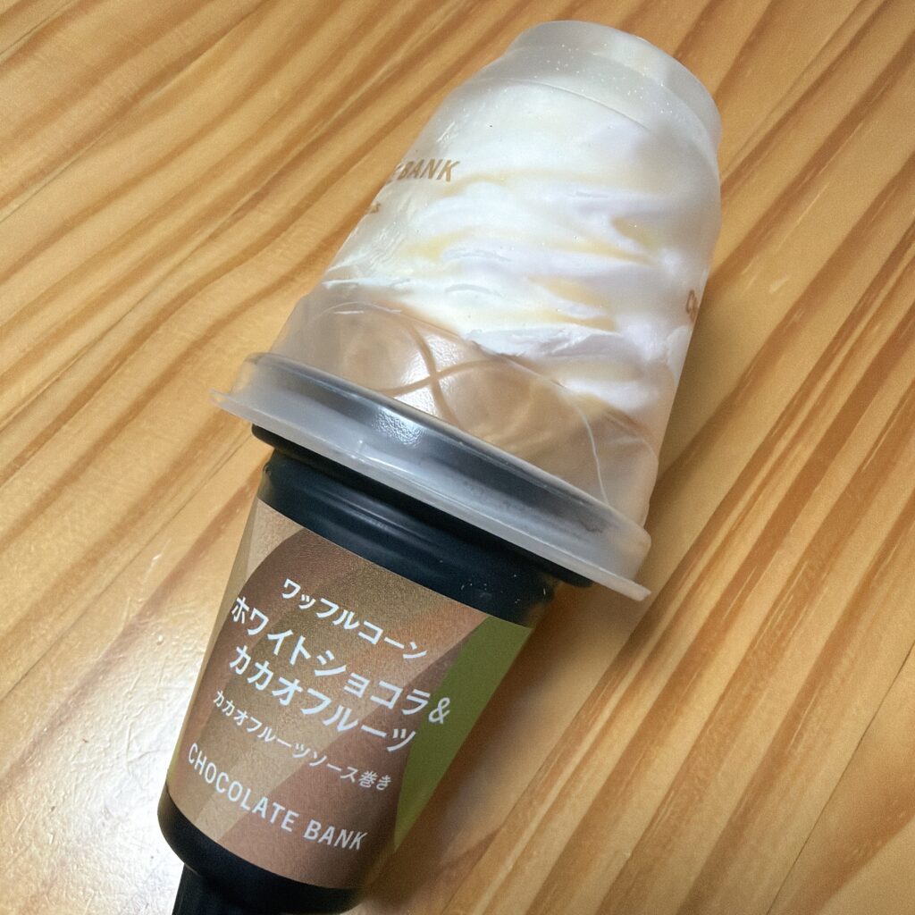 CHOCOLATE BANK ワッフルコーン ホワイトショコラ＆カカオフルーツ パッケージ