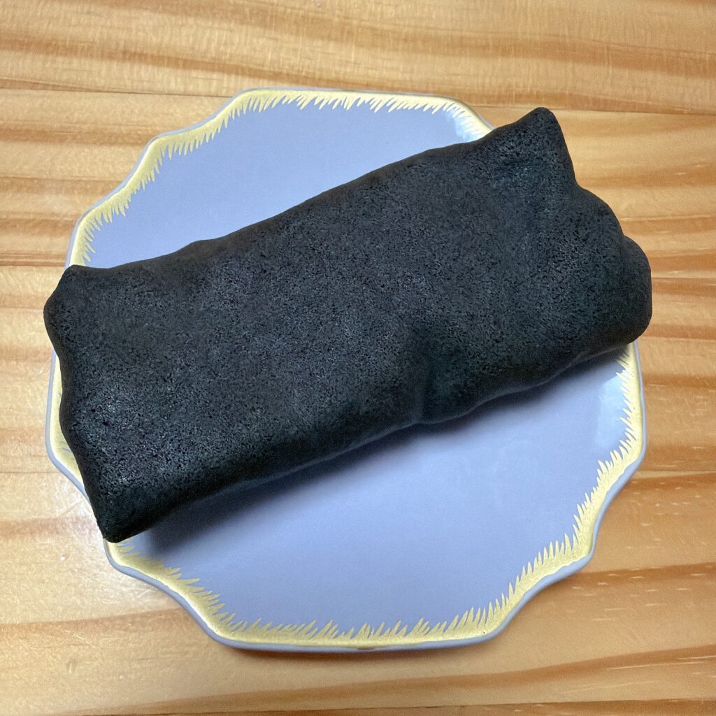 ブラックサンダー モチザクチョコクレープ　中身